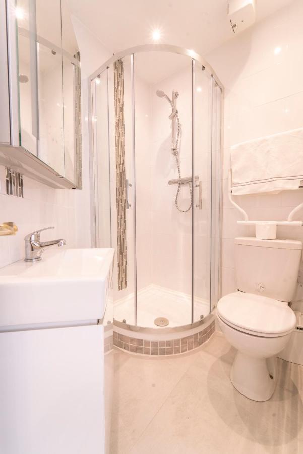 Luxurious Seaside Apartment Galway Esterno foto